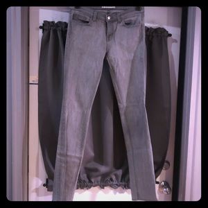 EUC! J Brand gray skinny jeans 28